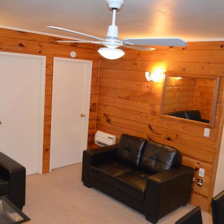 Cedarwood Lakeside Motel & Conference Venue Rotorua Rom bilde