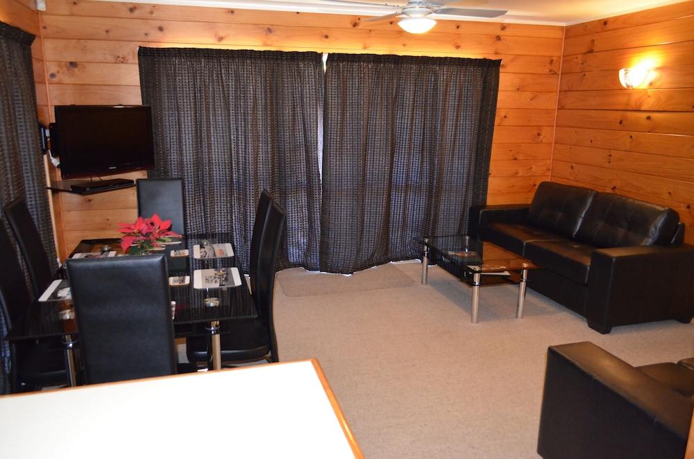 Cedarwood Lakeside Motel & Conference Venue Rotorua Eksteriør bilde