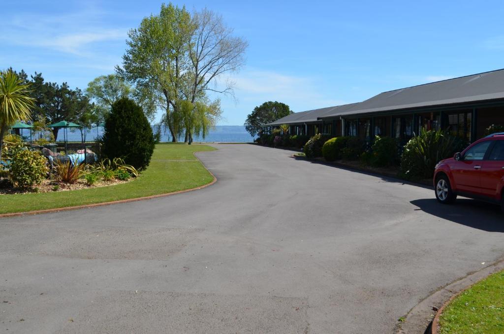 Cedarwood Lakeside Motel & Conference Venue Rotorua Eksteriør bilde