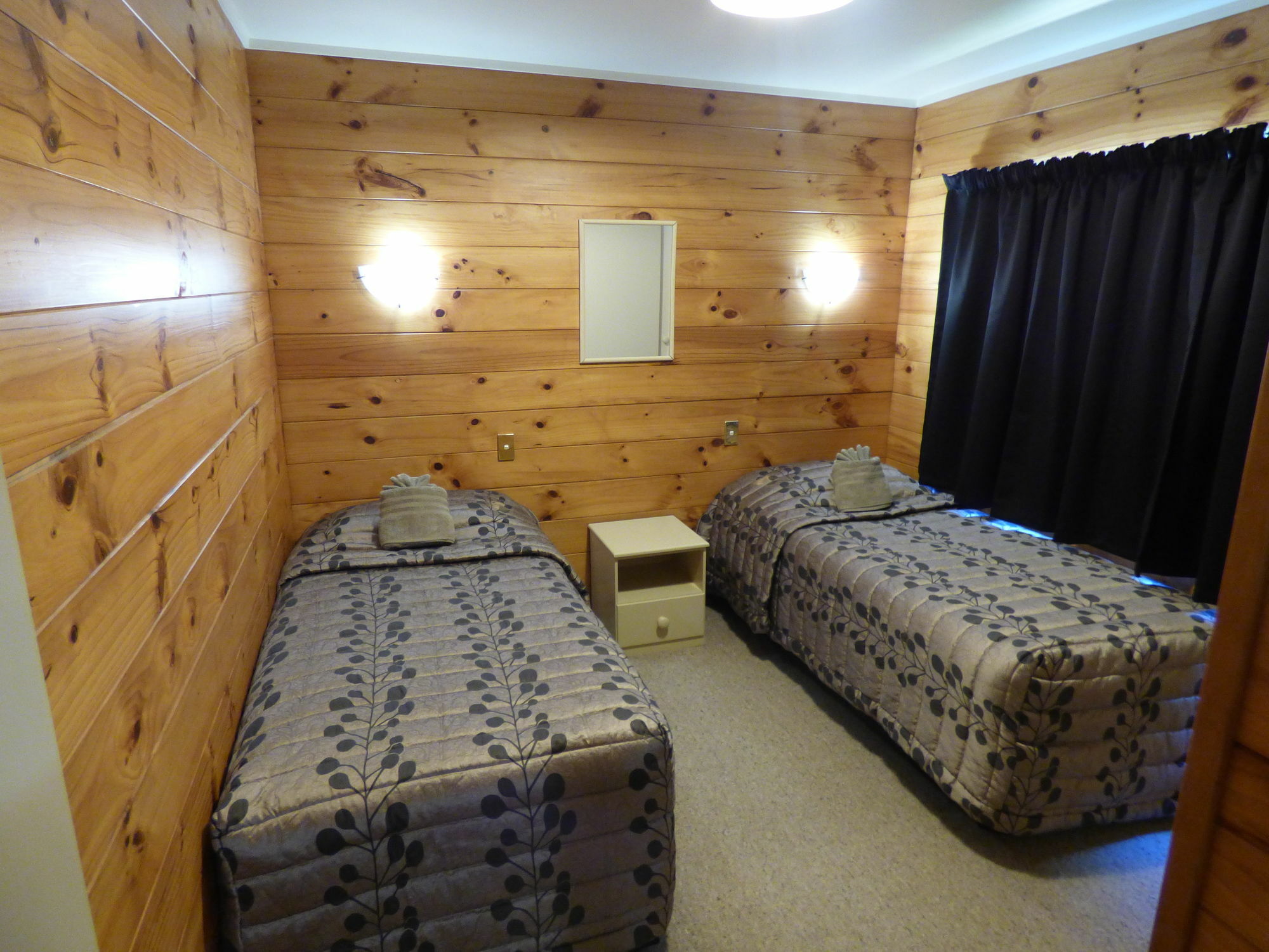 Cedarwood Lakeside Motel & Conference Venue Rotorua Eksteriør bilde