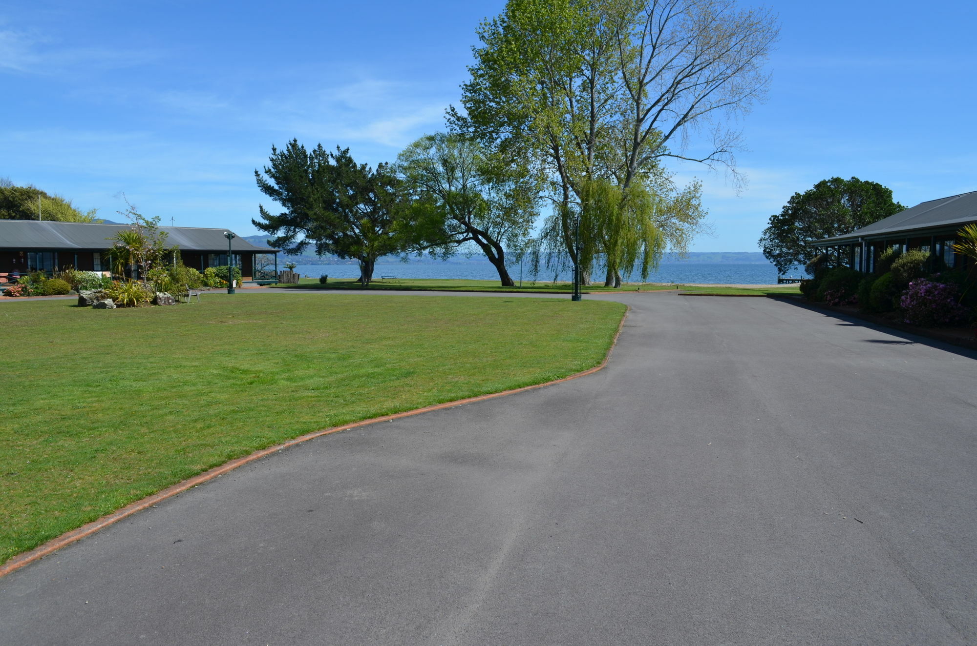 Cedarwood Lakeside Motel & Conference Venue Rotorua Eksteriør bilde